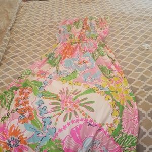 Beautiful lilly pulitzer sundress.