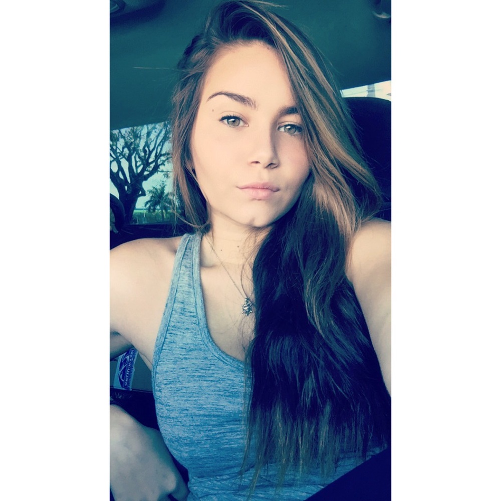 Meet your Posher, Ciara