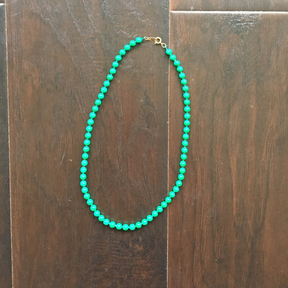 Green bead necklace