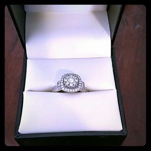 Diamond engagement ring
