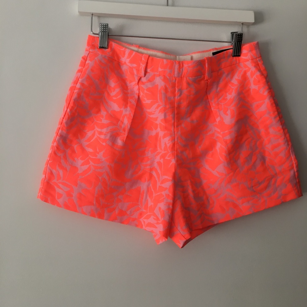 Detailed Shorts