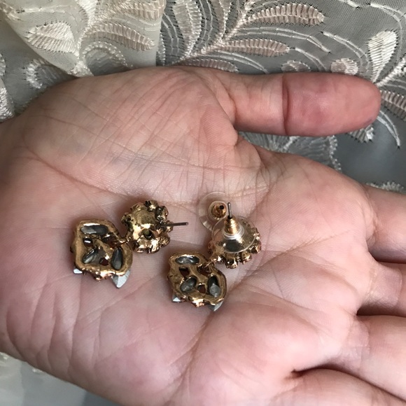 🌸Fancy Iridescent Earrings - Picture 7 of 8