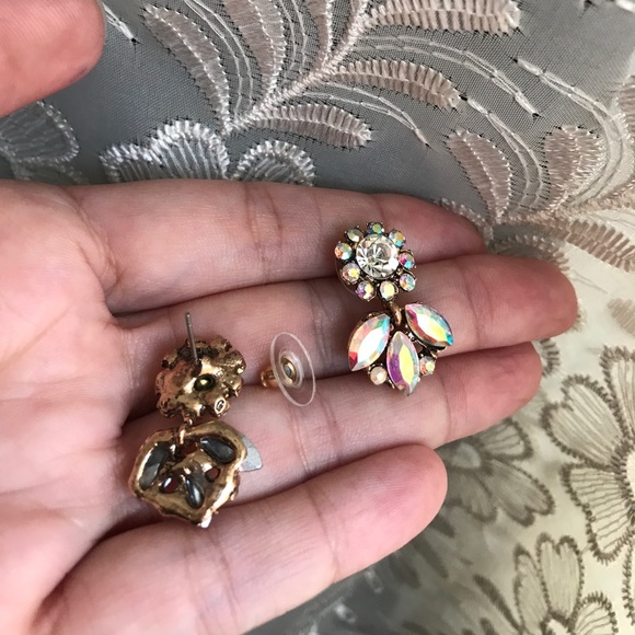 🌸Fancy Iridescent Earrings - Picture 8 of 8