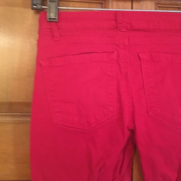 Red pants - Picture 4 of 4