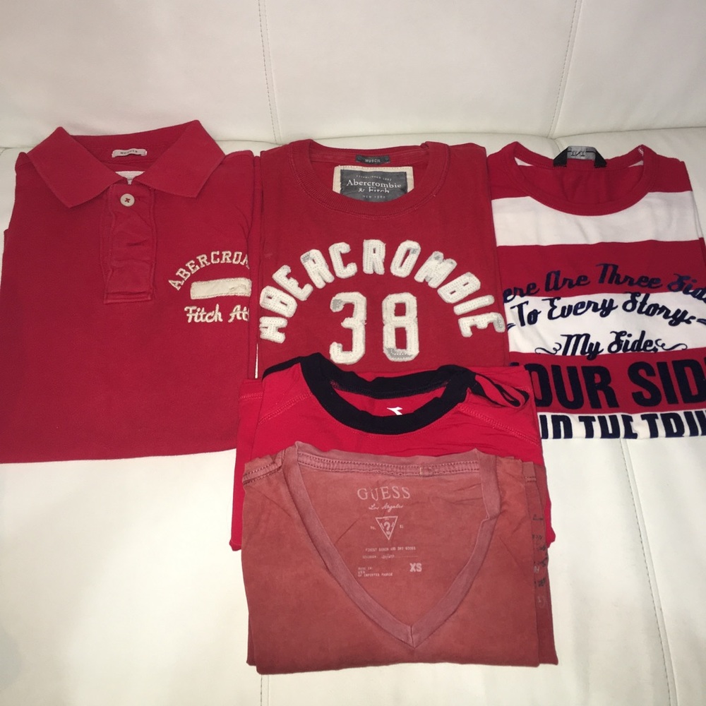 Red men's cap sleeve tops.