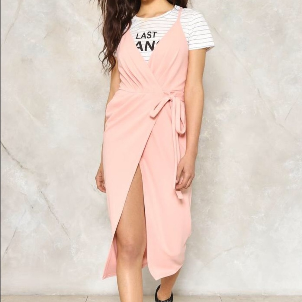 🌟BRAND NEW🌟 PINK WRAP DRESS🌟