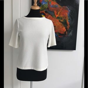 Ivory Knit Top - Very Comfortable, EUC