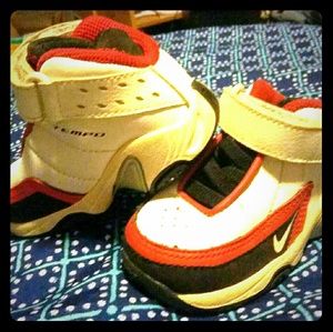 Boys Nike Size 3C