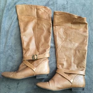 Chinese Laundry soft faux leather boots. Size 10.