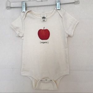 🍎100%Organic cotton baby onesie size 12-16 mo🍎