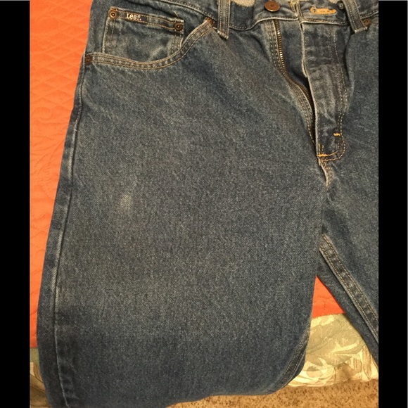 Men's Lee Denim Jeans size 33x30 regular fit. - Picture 3 of 6