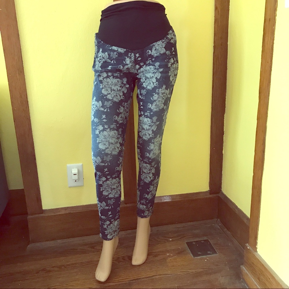 Sz 29 Vigoss floral maternity jeans/jegging!🤰🏼👖