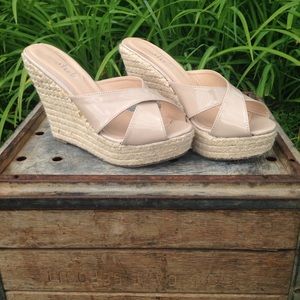 Women's size 9 Charming Charlie wedges