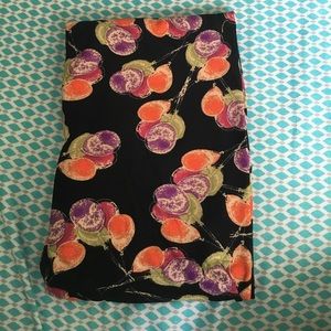 Never Worn TC Lularoe Leggings
