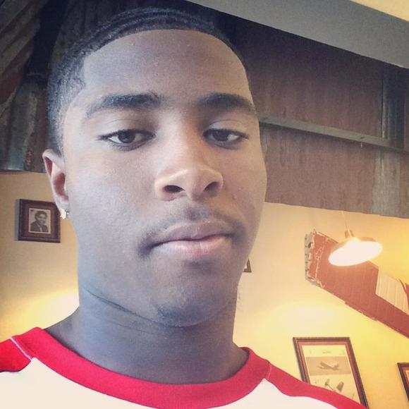 Meet your Posher, Robert - Picture 1 of 1