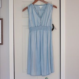 H&M Maternity Chambray Dress NWT