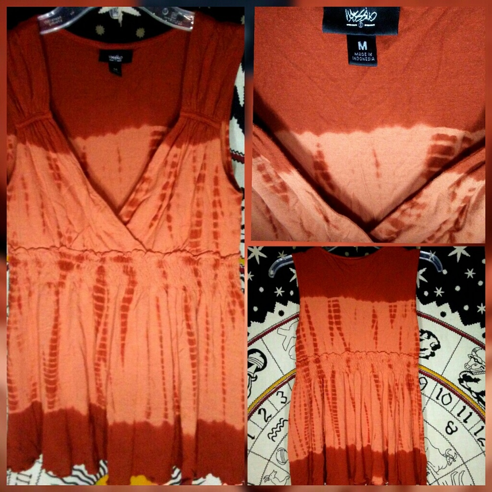 Burnt Orange/Red Mossimo Tie-dye V-Neck Tank