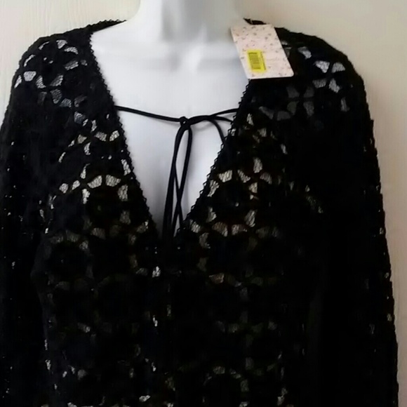 Free People Dresses - Free People festival crochet Blk mini Dress sz 8 Free People Dresses - Free People festival crochet Blk mini Dress sz 8