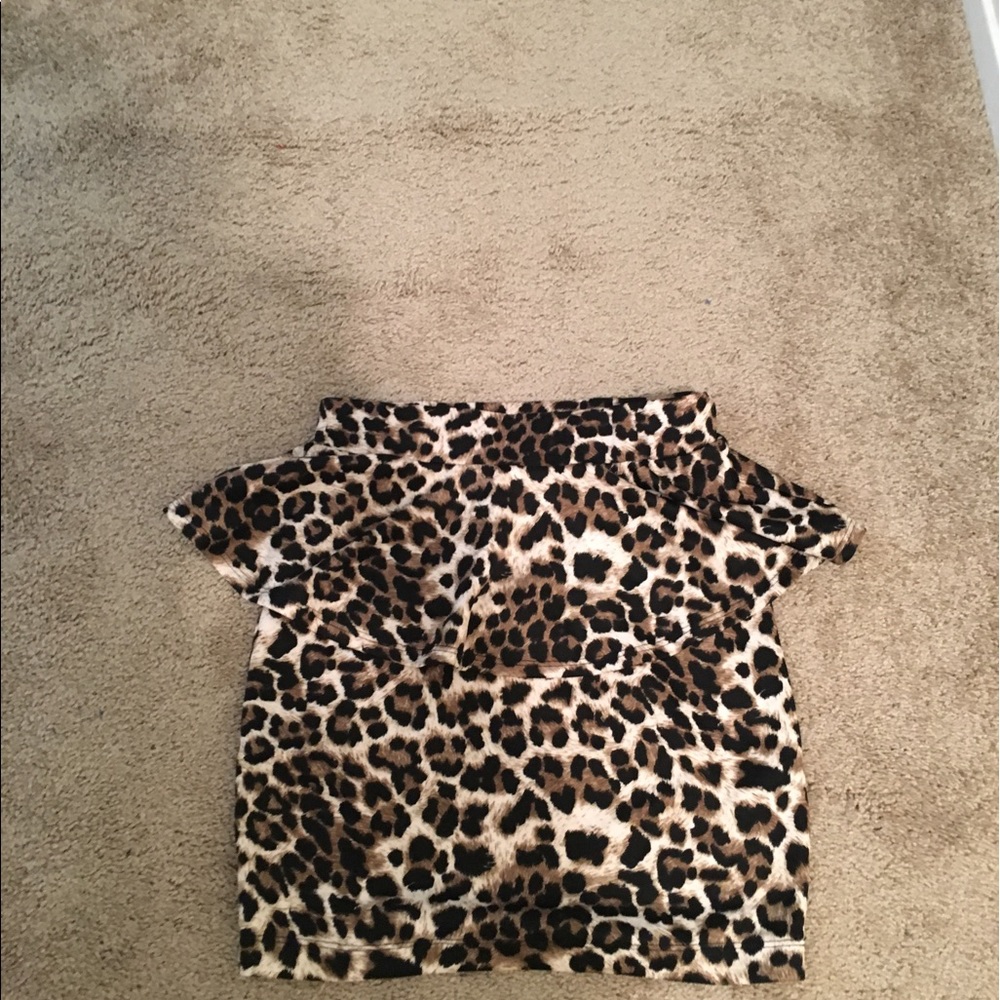 Leopard print skirt