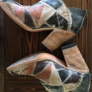 FREEBIRD by Steve Madden booties Size 8