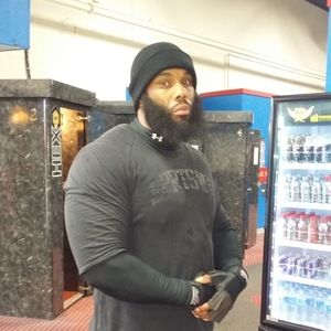 Meet your Posher, Malik