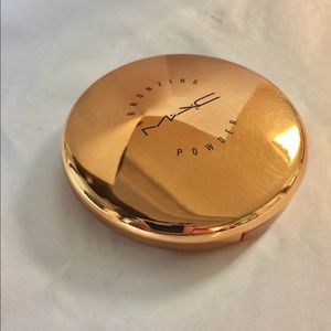 MAC TANTRESS Collection NEW NO BOX