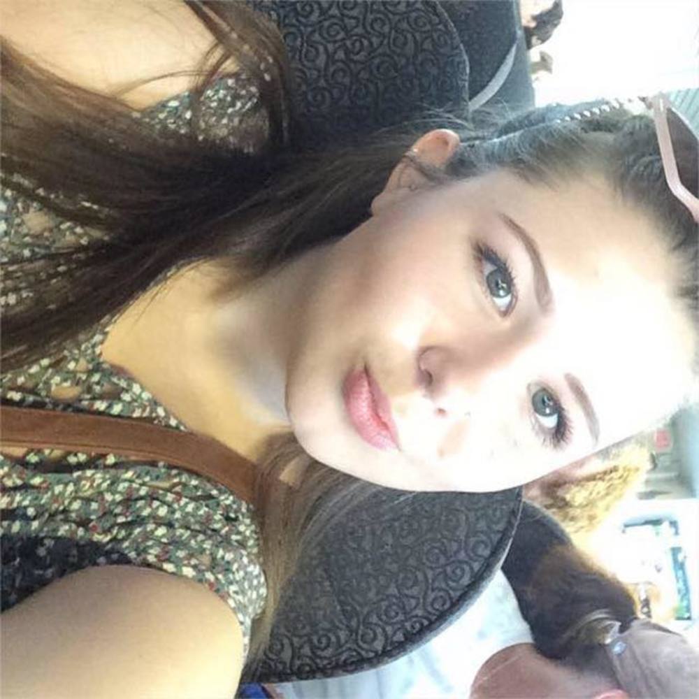 Meet your Posher, Abby