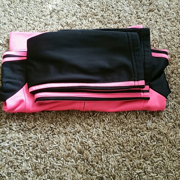 24 Months little girls sports outfit - Picture 4 of 4