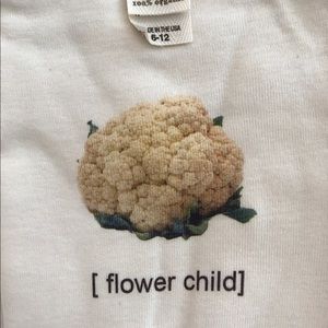 🍒100%Organic cotton baby onesie size 6 to 12 mo🍒