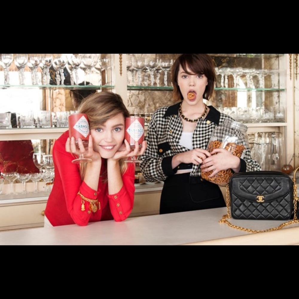 Vintage 90's throwback purse Coach-like!