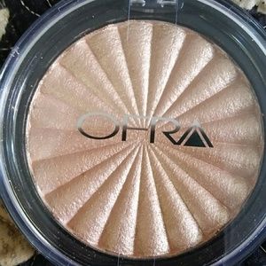 Rodeo Drive Highlighter by OFRA Cosmetics