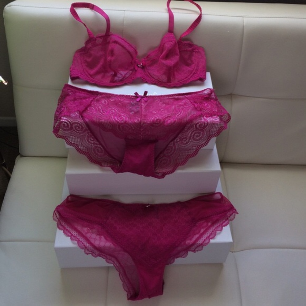 Chantelle set