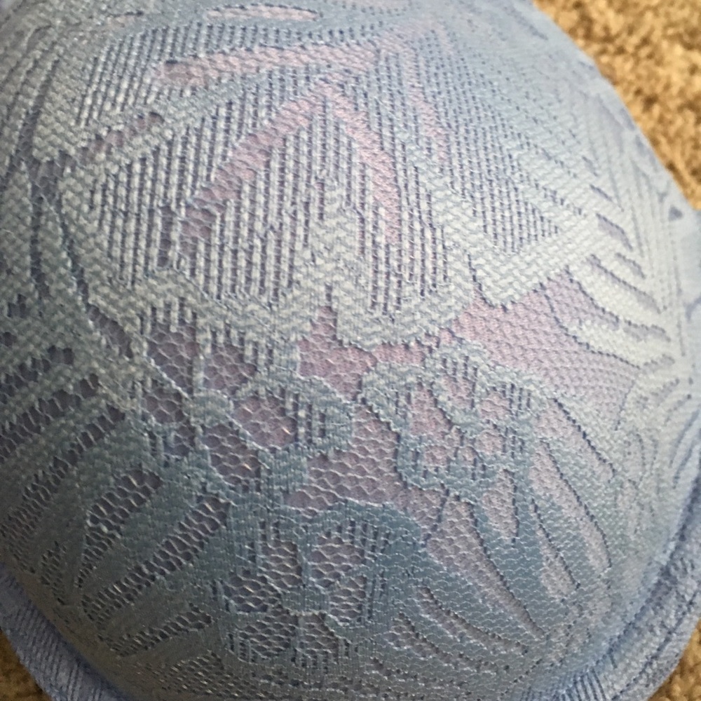 Victoria's Secret tropical floral purple - Picture 2 of 3