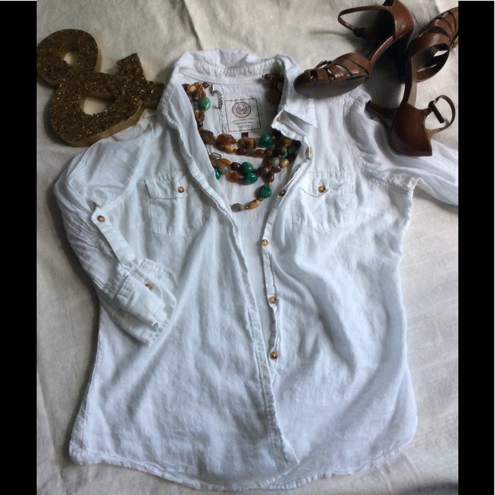 Lightweight Button Up