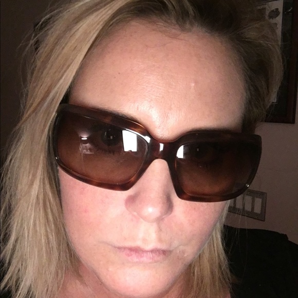 AUTHENTIC Prada Sunglasses main image 6