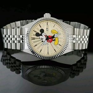 Big sale,NWT Invicta mickey mouse watch