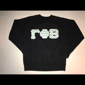 Gamma Phi Beta Crew Neck Sweatshirt - Size S