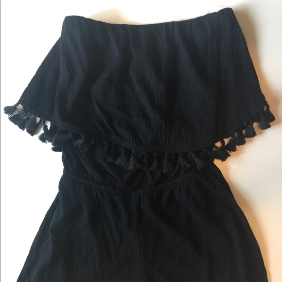iNg Romper off shoulder with tassel detail,NWOT,S - Picture 2 of 5