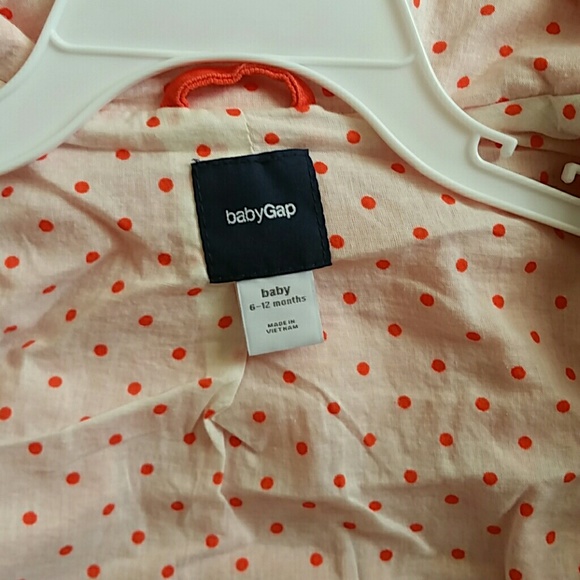 6-12 month jacket so light and comfortable. - Picture 3 of 3