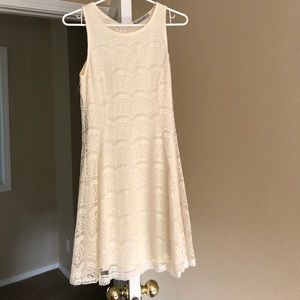 White lace dress