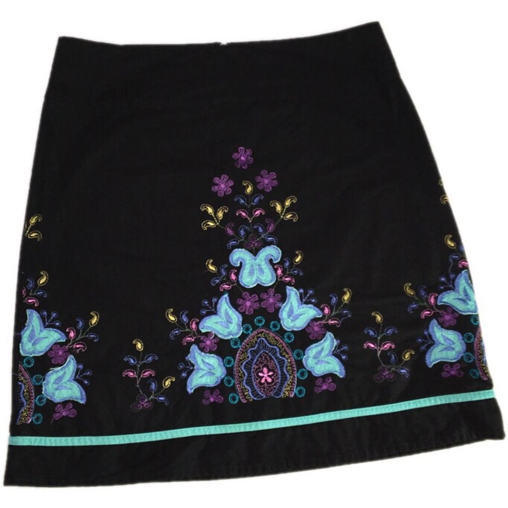 Wrapper Size 7 black & teal skirt w/ floral design - Picture 1 of 7