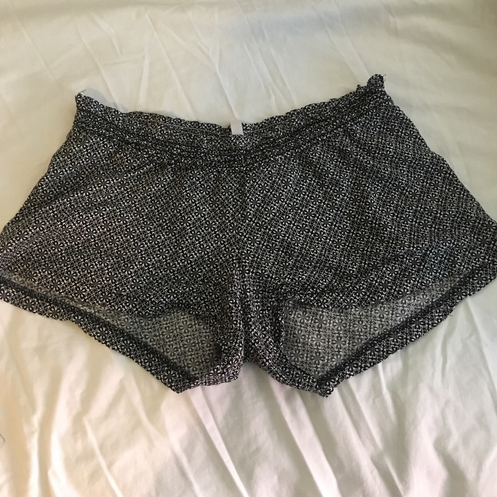 Maxi shorts