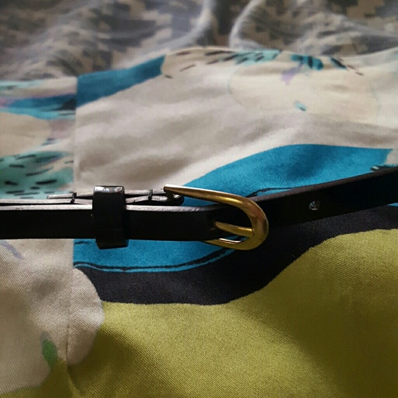 NWT-Worthington Pencil Skirt - Picture 3 of 4