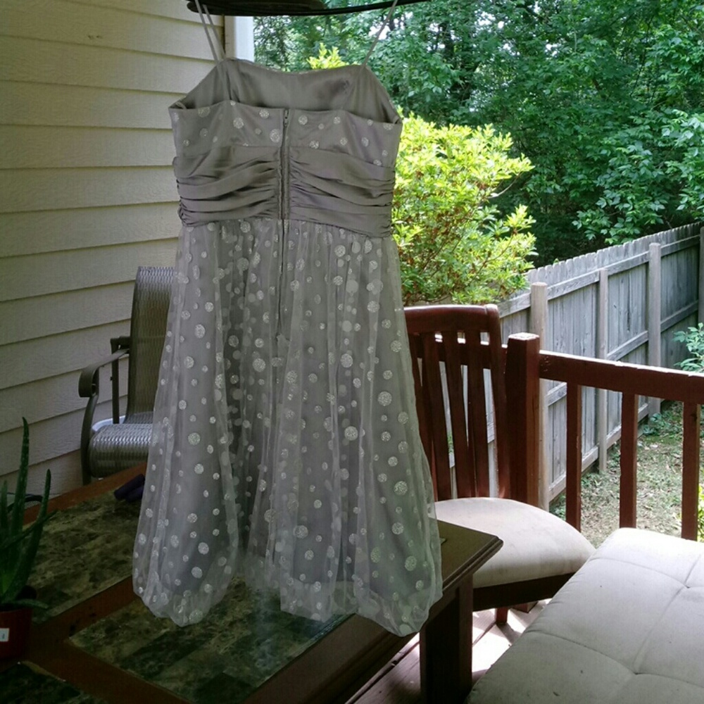 Dress - Picture 2 of 6