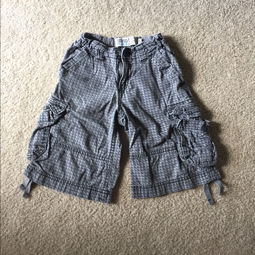 Children's Place Grey Cargo Shorts, Size 5