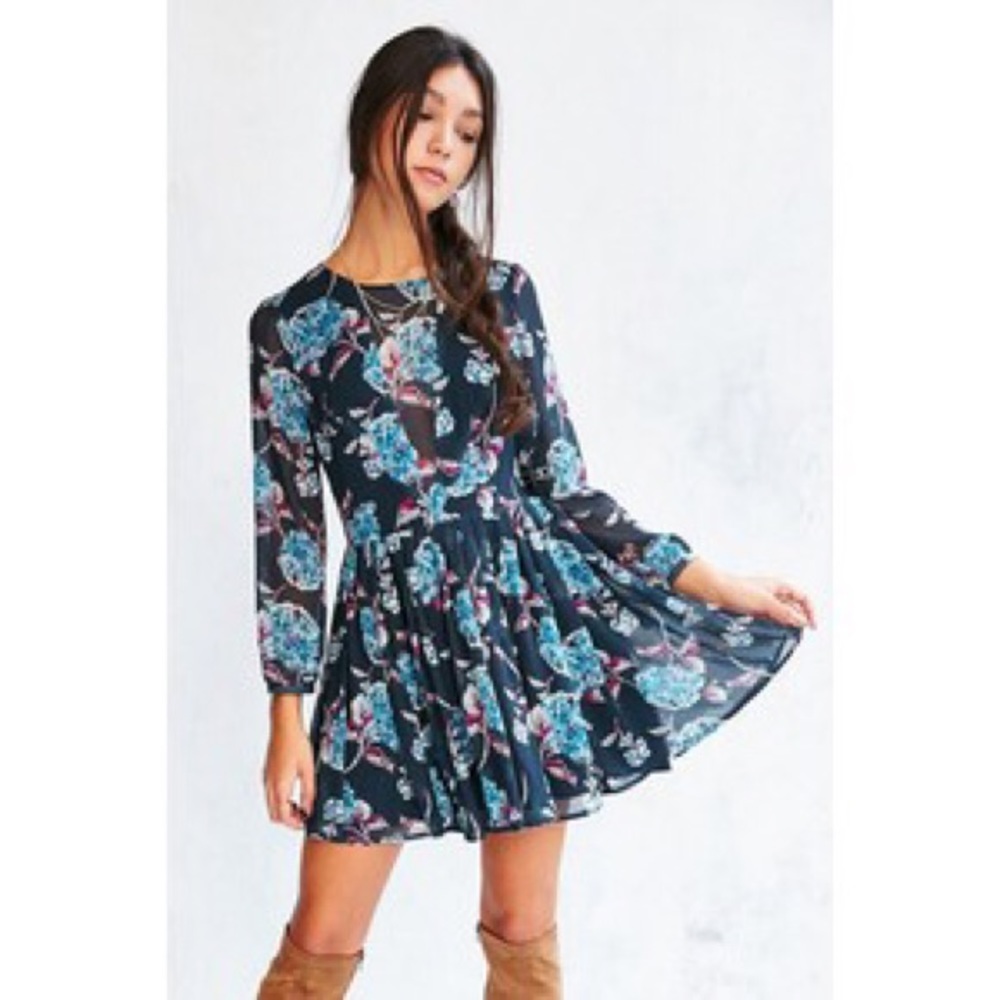 Kimchi Blue Long Sleeve Floral Dress