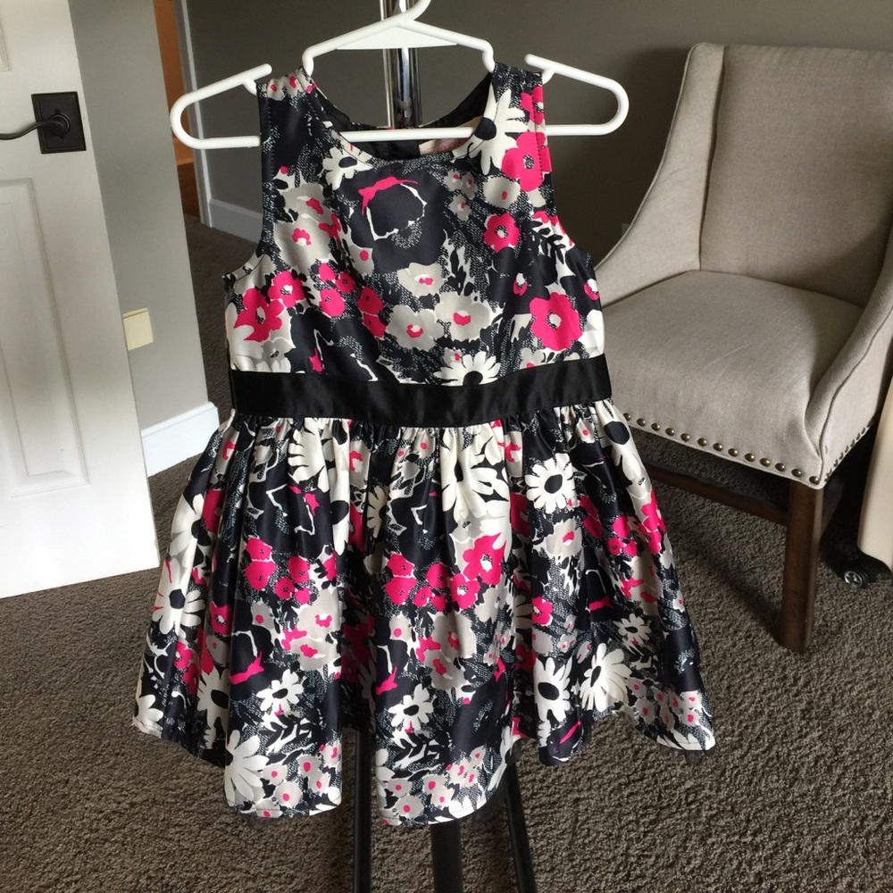 Little Girls Floral Dress