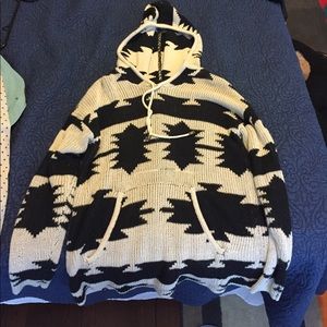 Cream and black pullover