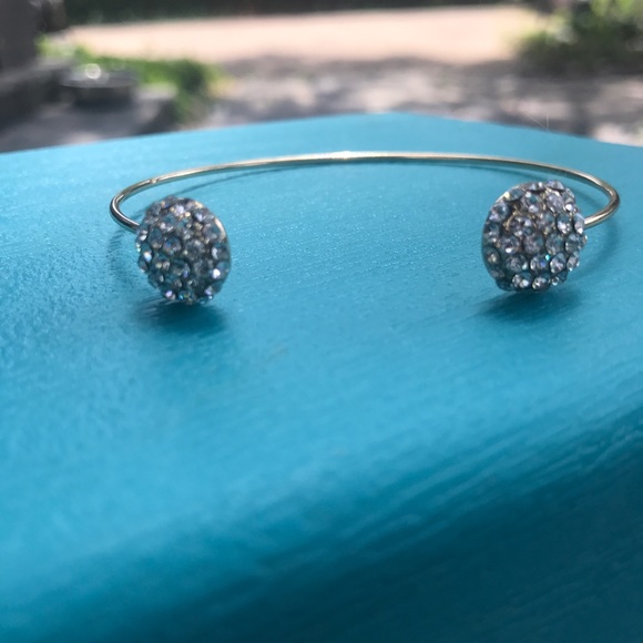 HP4x🏆🏆🏆🏆 Crystal Bangle Bracelet - Picture 2 of 4