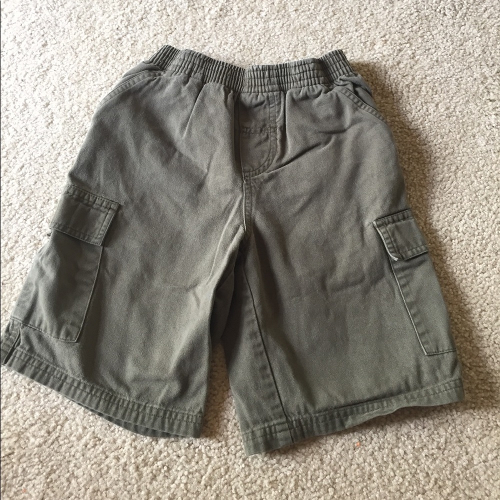 Falls Creek Army Green Cargo Shorts, Size 4/5